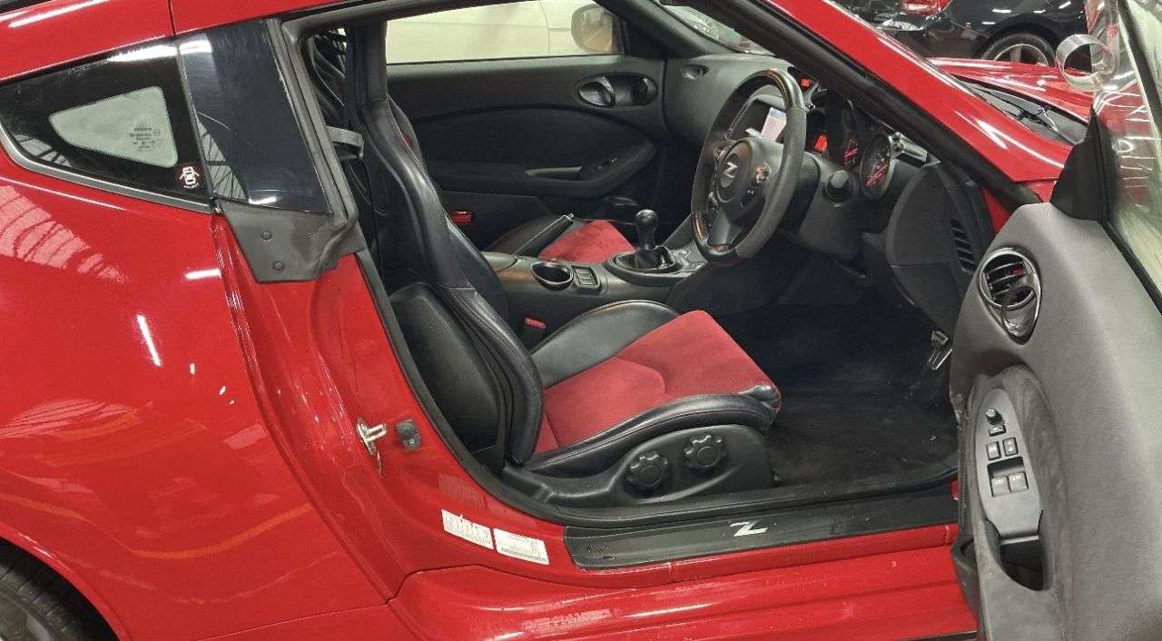 A 0 NISSAN 370 Z 3.7 V6 Nismo Coupe 3dr Petrol Manual Euro 6 (344 ps) FINANCE+WARRANTY+SERVI A 0 NISSAN 370 Z 3.7 V6 Nismo Coupe 3dr Petrol Manual Euro 6 (344 ps) FINANCE+WARRANTY+SERVI