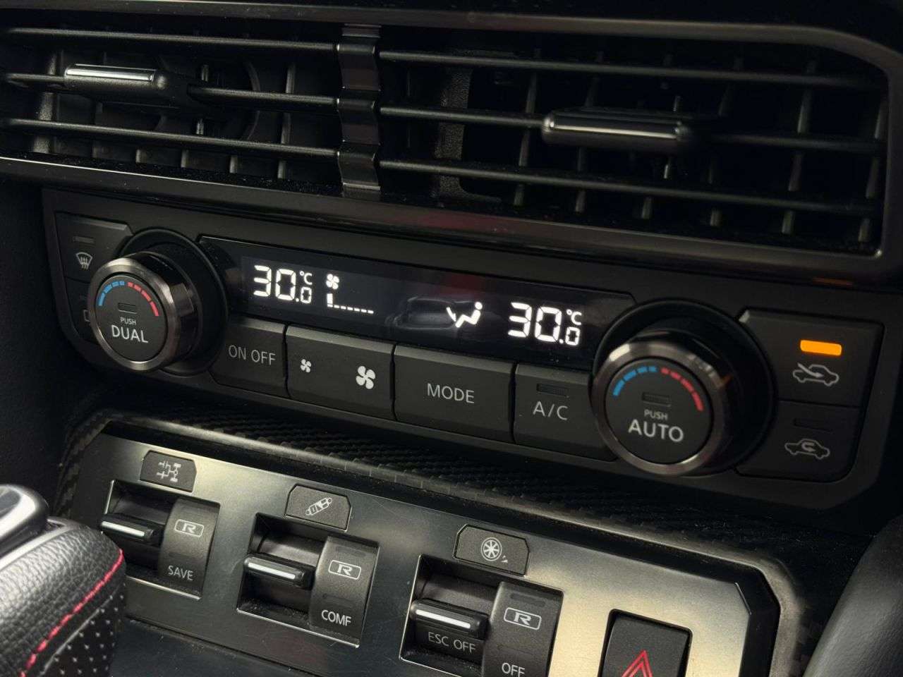 2018 NISSAN GT-R 2018 NISSAN GT-R