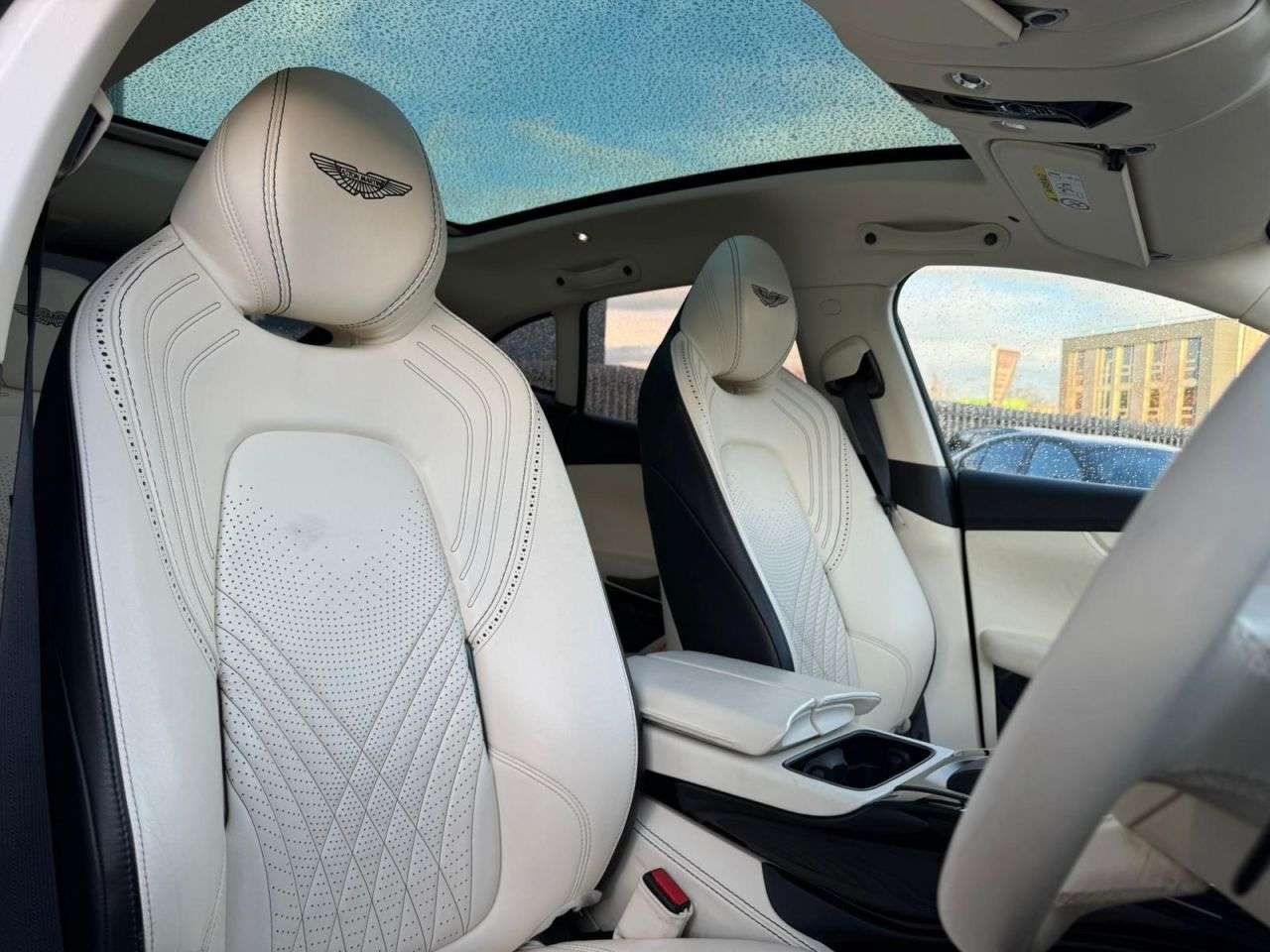 2022 ASTON MARTIN DBX 2022 ASTON MARTIN DBX