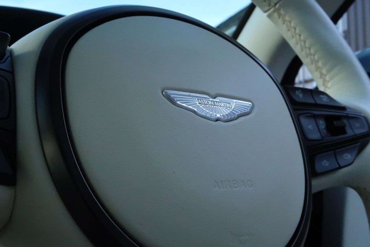 2022 ASTON MARTIN DBX 2022 ASTON MARTIN DBX