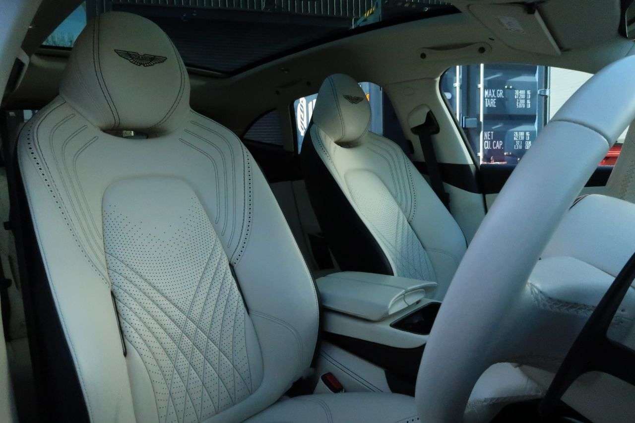 2022 ASTON MARTIN DBX 2022 ASTON MARTIN DBX