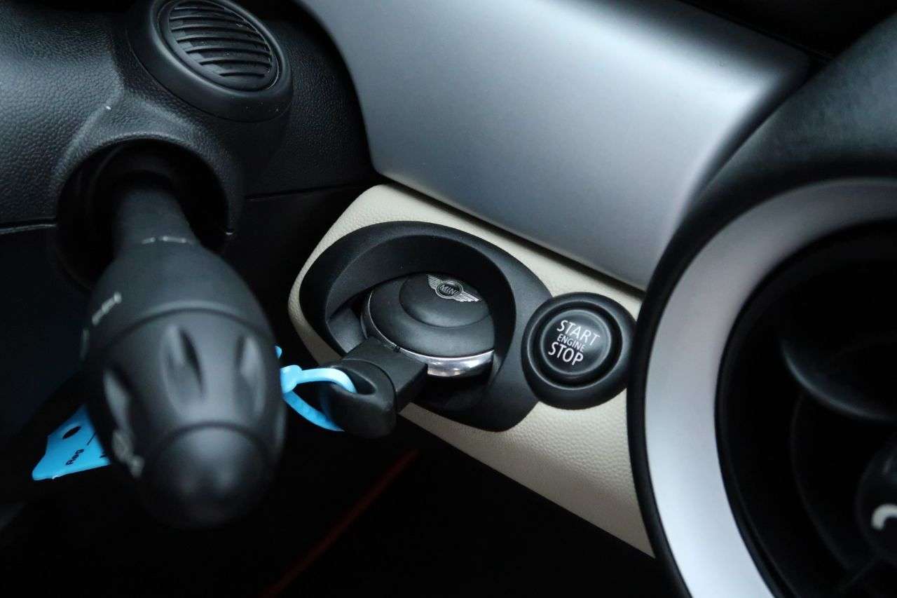 2012 MINI COUPE 2012 MINI COUPE