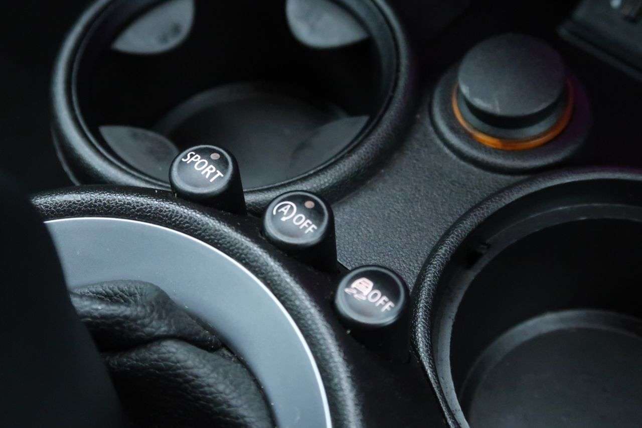 2012 MINI COUPE 2012 MINI COUPE