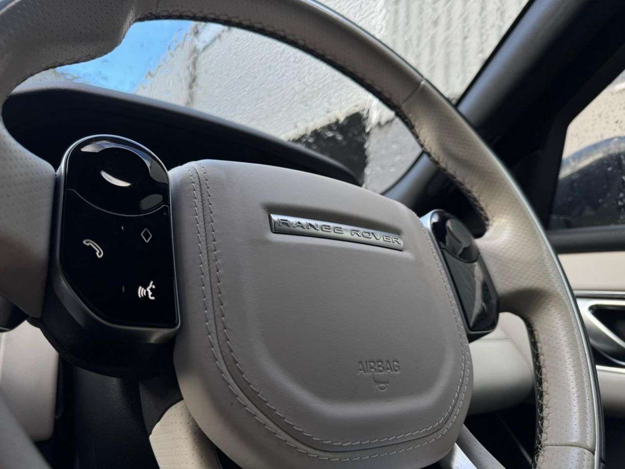 2018 LAND ROVER RANGE ROVER VELAR 2018 LAND ROVER RANGE ROVER VELAR