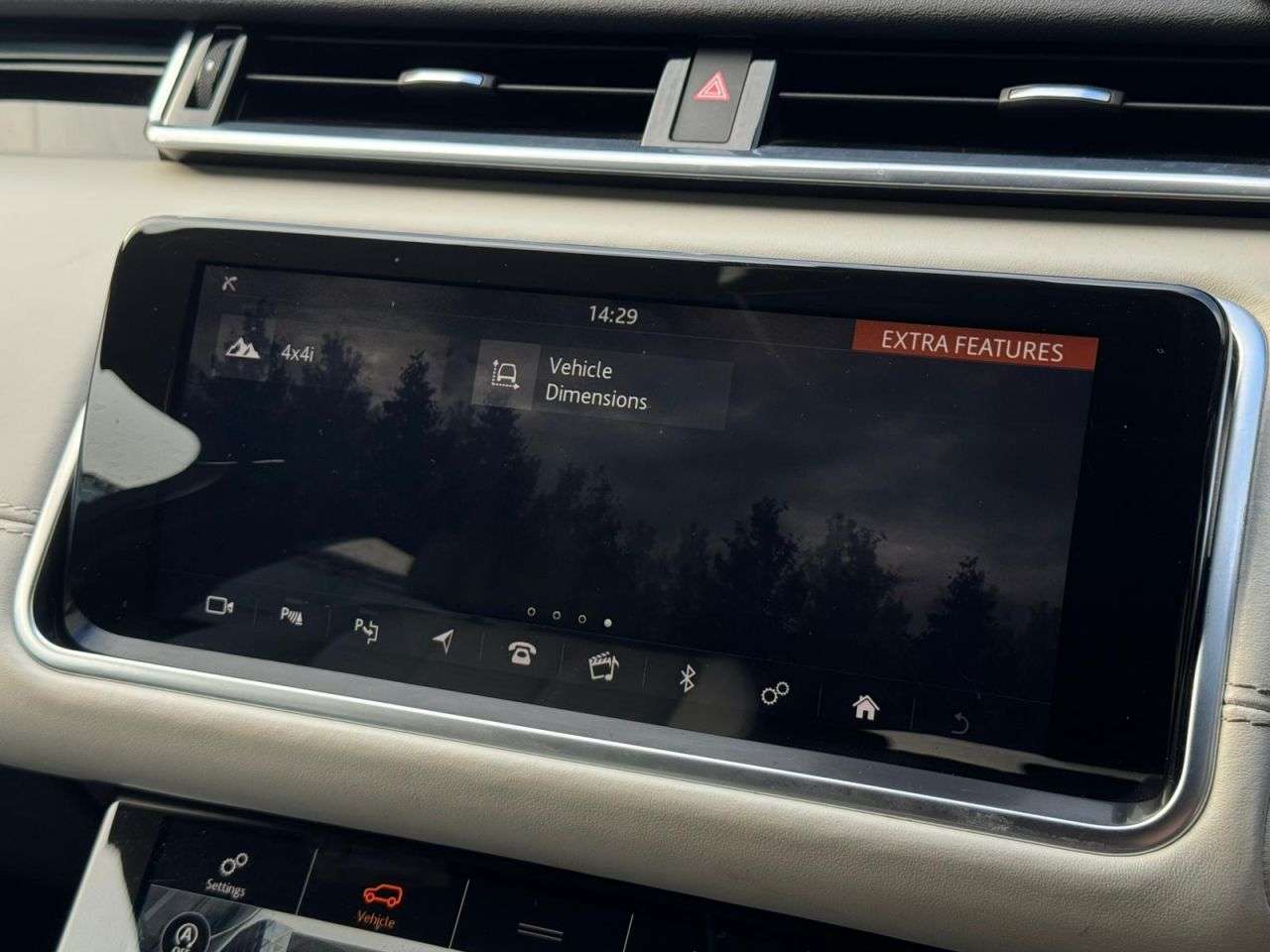 2018 LAND ROVER RANGE ROVER VELAR 2018 LAND ROVER RANGE ROVER VELAR