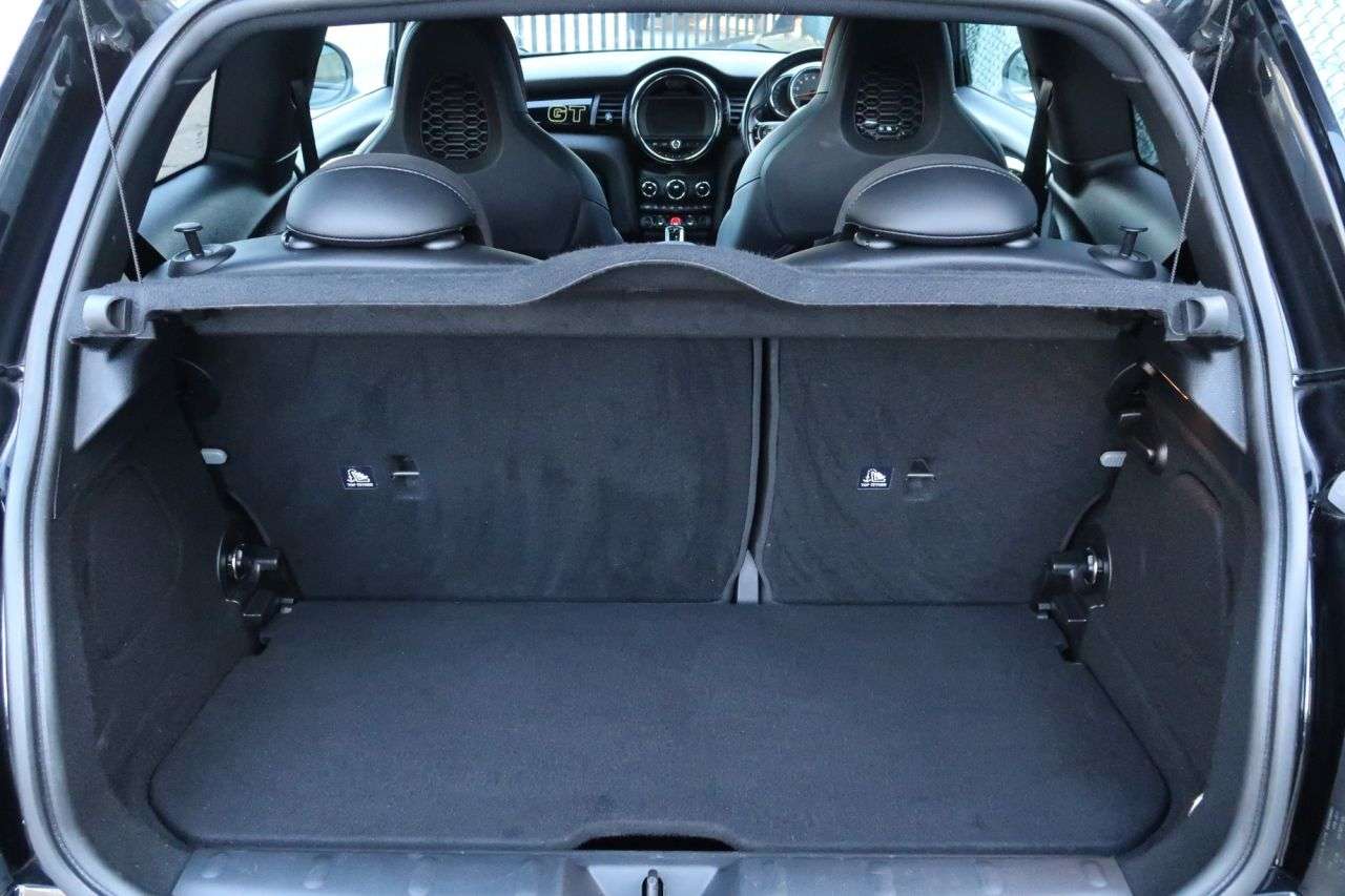 2018 MINI HATCH 2018 MINI HATCH