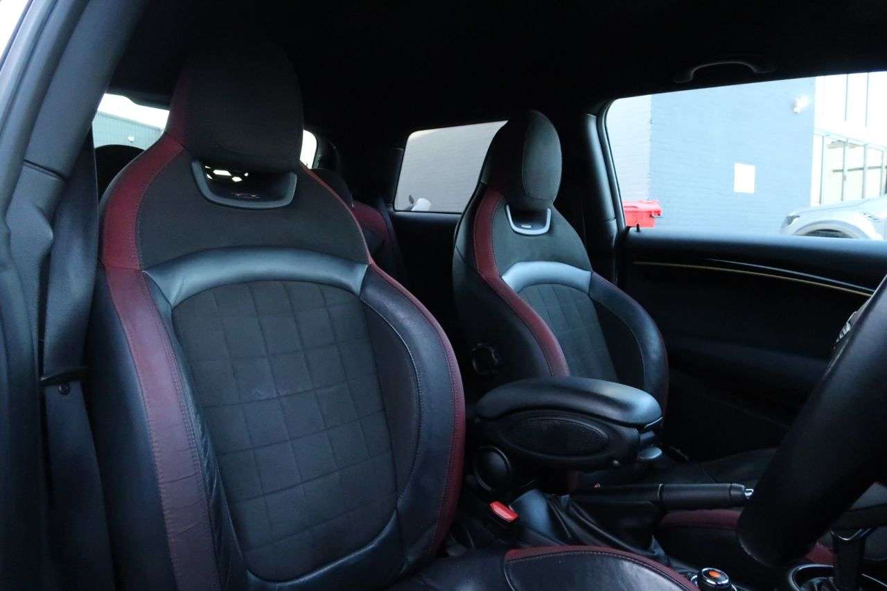 2018 MINI HATCH 2018 MINI HATCH