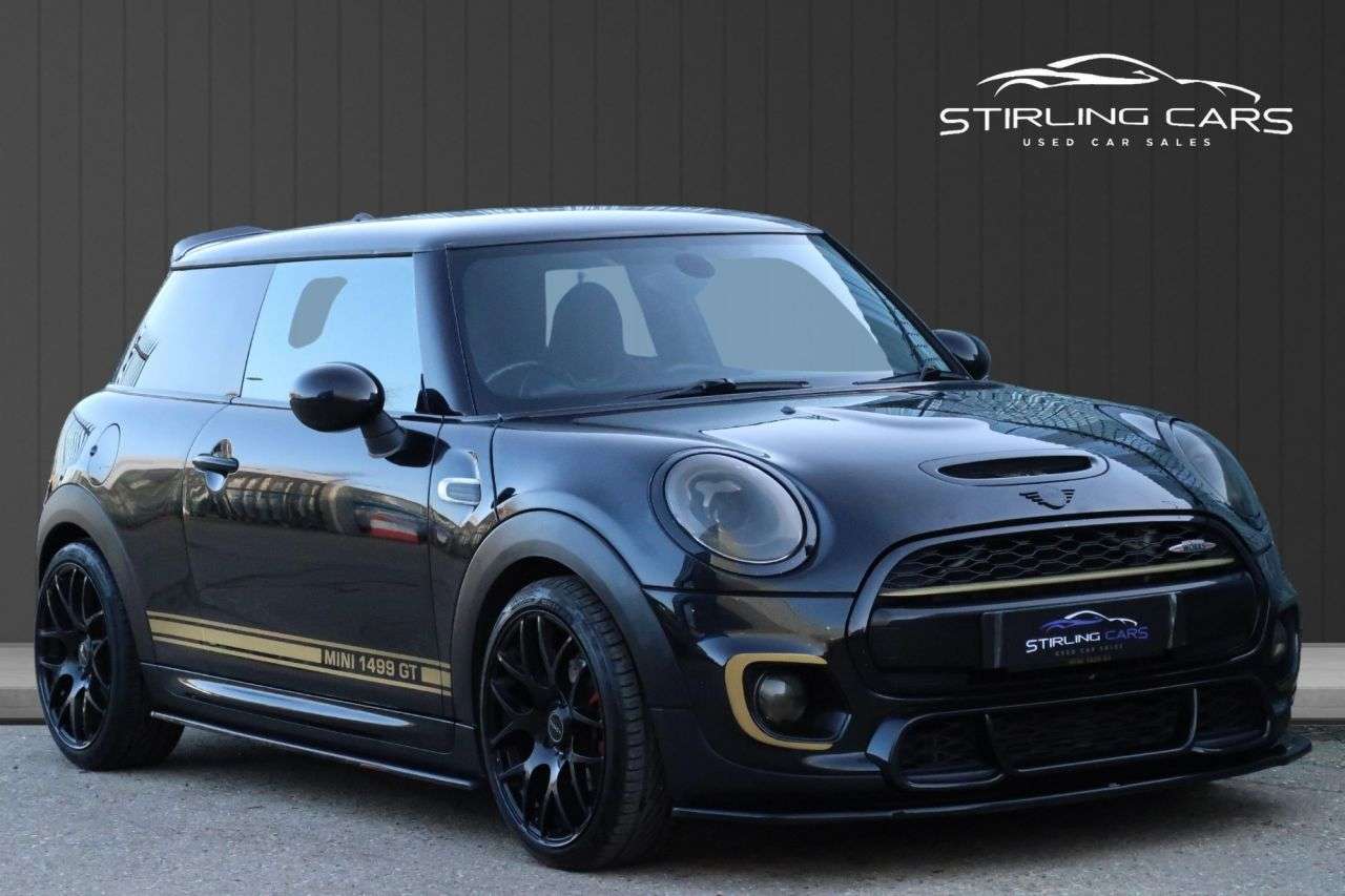 A 2018 MINI HATCH 1.5 One 1499 GT Hatchback 3dr Petrol Steptronic Euro 6 (s/s) (102 ps) FINAN A 2018 MINI HATCH 1.5 One 1499 GT Hatchback 3dr Petrol Steptronic Euro 6 (s/s) (102 ps) FINAN