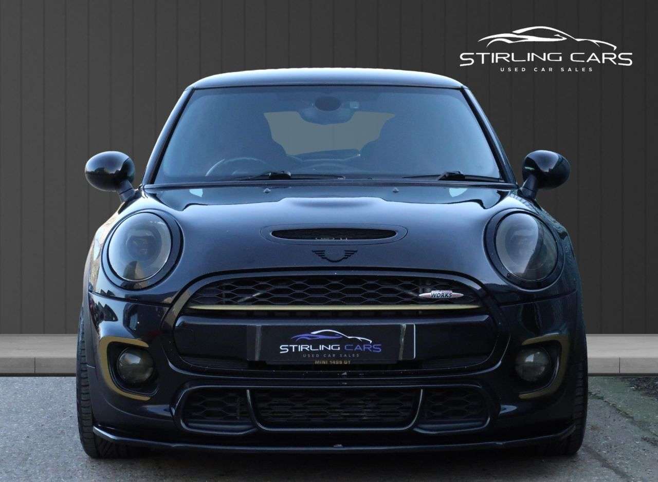 A 2018 MINI HATCH 1.5 One 1499 GT Hatchback 3dr Petrol Steptronic Euro 6 (s/s) (102 ps) FINAN A 2018 MINI HATCH 1.5 One 1499 GT Hatchback 3dr Petrol Steptronic Euro 6 (s/s) (102 ps) FINAN