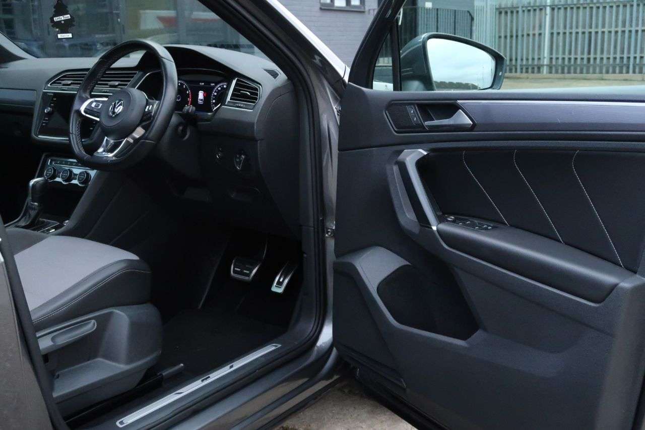 2018 VOLKSWAGEN TIGUAN 2018 VOLKSWAGEN TIGUAN