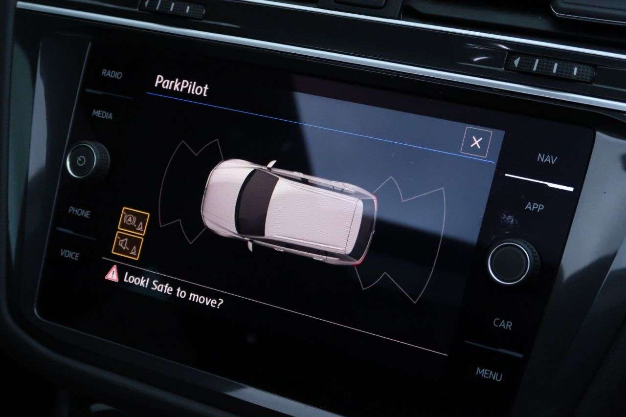 2018 VOLKSWAGEN TIGUAN 2018 VOLKSWAGEN TIGUAN