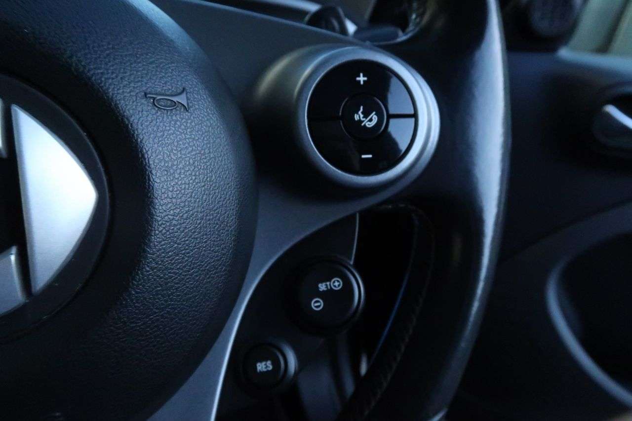 2017 SMART FORFOUR 2017 SMART FORFOUR