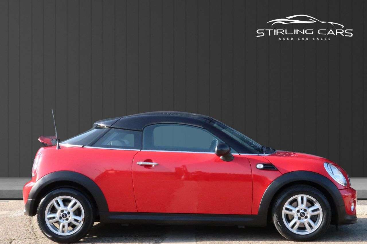 A 2013 MINI COUPE 1.6 Cooper Coupe 2dr Petrol Manual Euro 6 (s/s) (122 ps) FINANCE+WARRANTY+S A 2013 MINI COUPE 1.6 Cooper Coupe 2dr Petrol Manual Euro 6 (s/s) (122 ps) FINANCE+WARRANTY+S