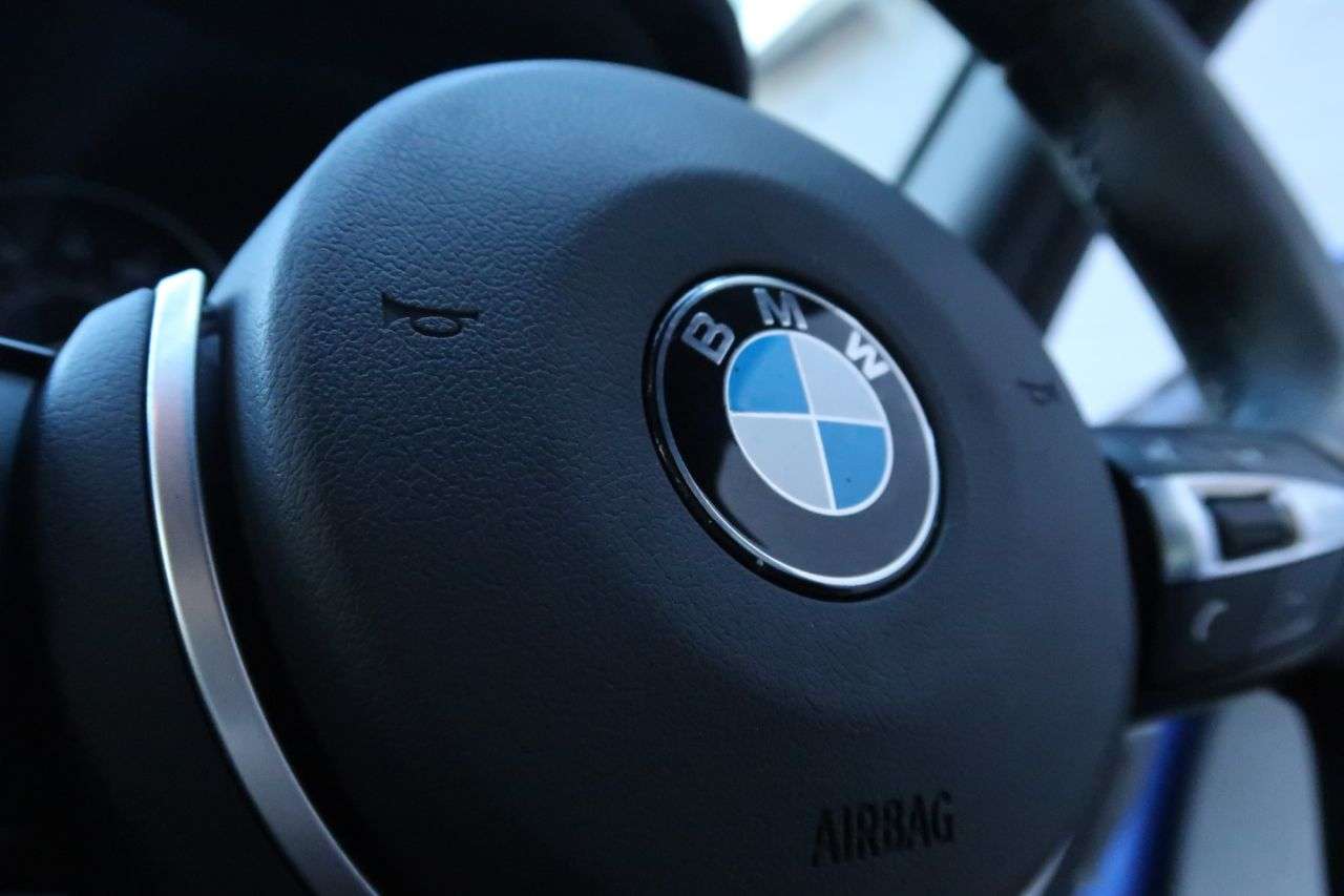 2017 BMW 1 SERIES 2017 BMW 1 SERIES