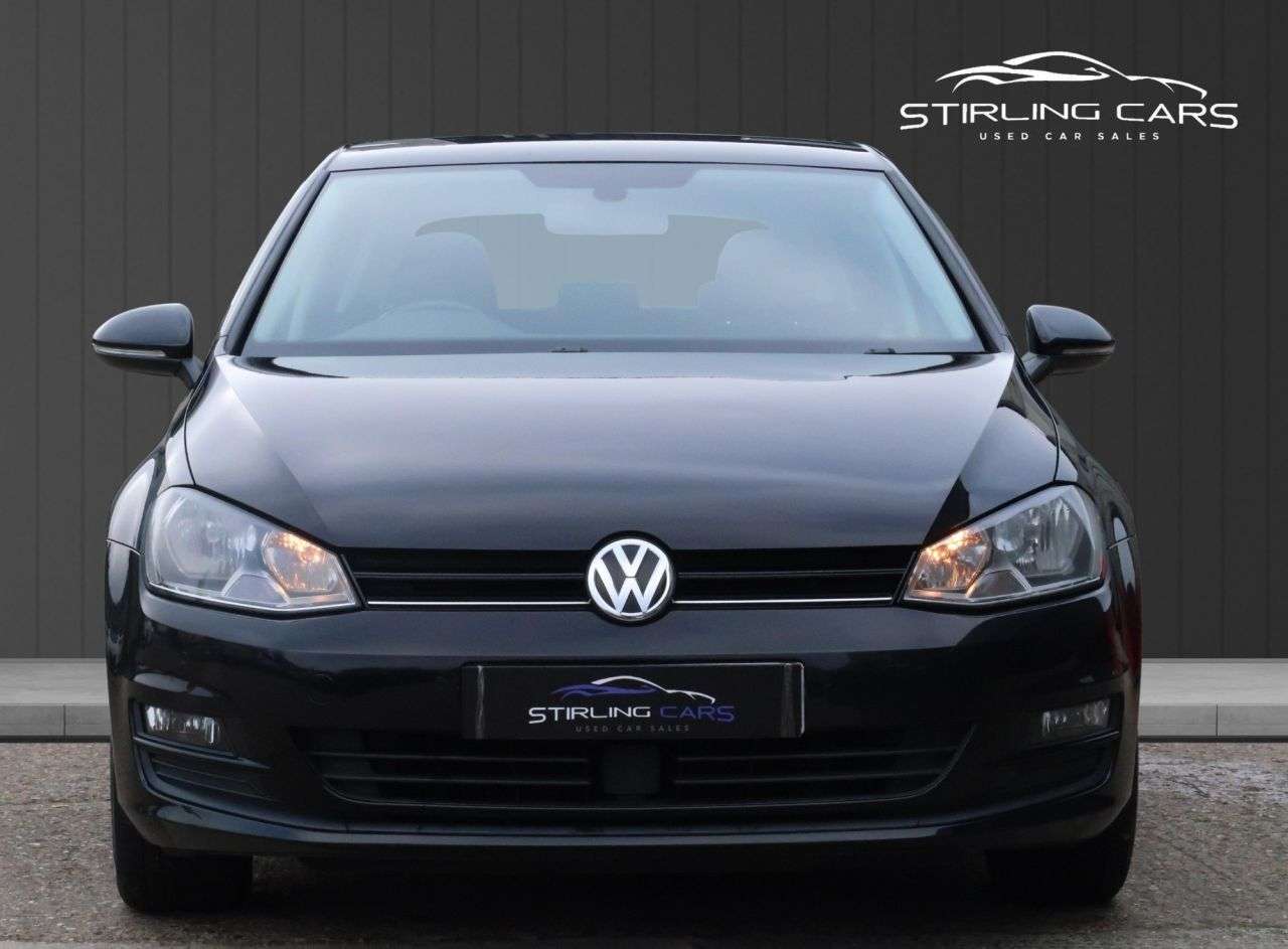 A 2015 VOLKSWAGEN GOLF 1.4 TSI BlueMotion Tech Match Hatchback 5dr Petrol Manual Euro 5 (s/s) (122 A 2015 VOLKSWAGEN GOLF 1.4 TSI BlueMotion Tech Match Hatchback 5dr Petrol Manual Euro 5 (s/s) (122