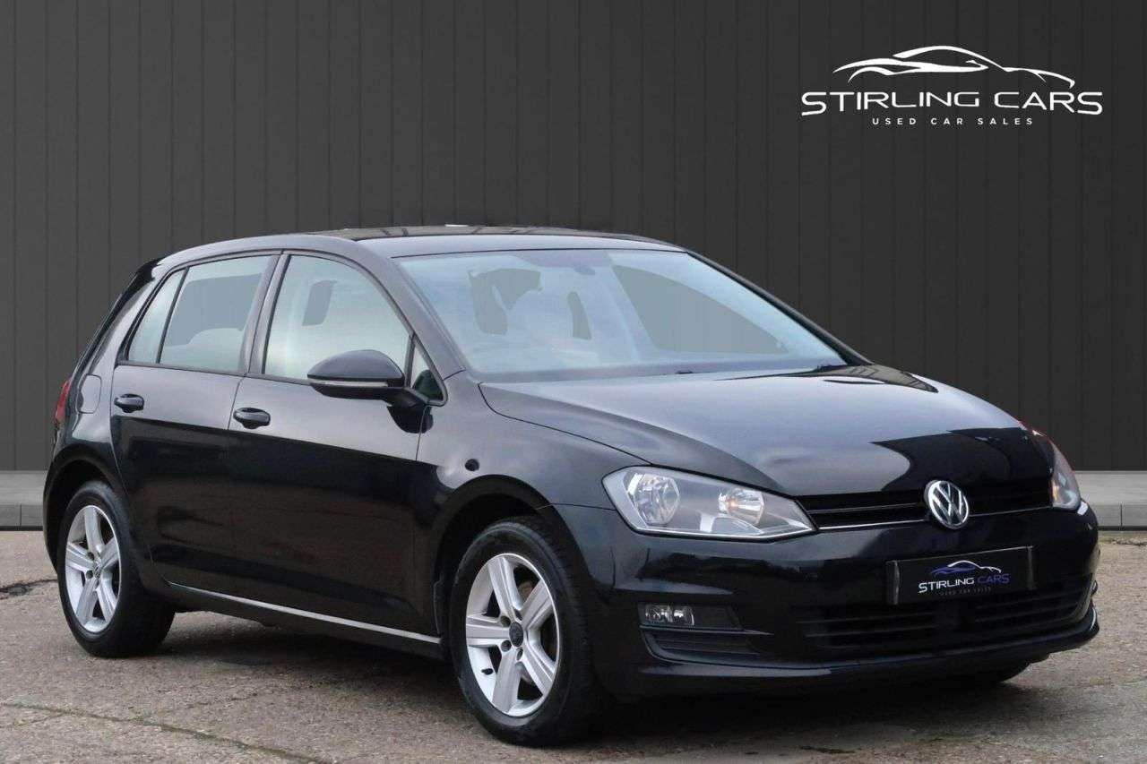 A 2015 VOLKSWAGEN GOLF 1.4 TSI BlueMotion Tech Match Hatchback 5dr Petrol Manual Euro 5 (s/s) (122 A 2015 VOLKSWAGEN GOLF 1.4 TSI BlueMotion Tech Match Hatchback 5dr Petrol Manual Euro 5 (s/s) (122