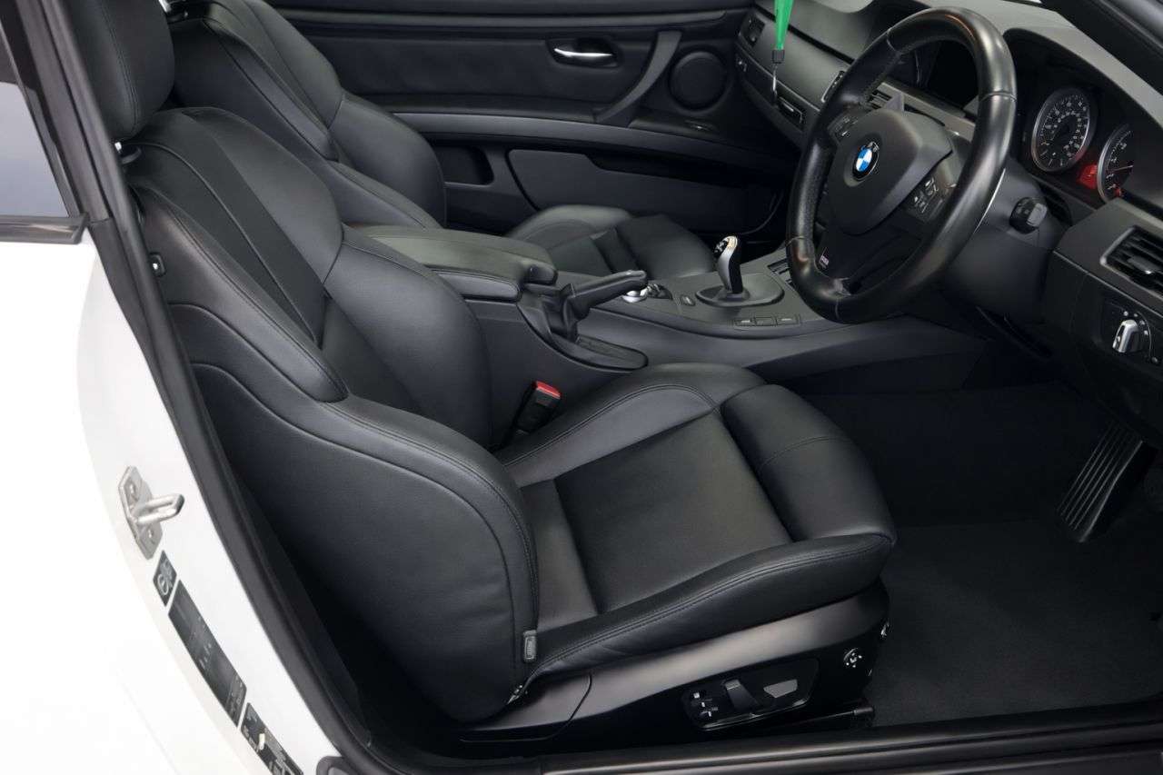 A 2012 BMW M3 4.0 iV8 Coupe 2dr Petrol DCT Euro 5 (420 ps) FINANCE+WARRANTY+SERVICE A 2012 BMW M3 4.0 iV8 Coupe 2dr Petrol DCT Euro 5 (420 ps) FINANCE+WARRANTY+SERVICE