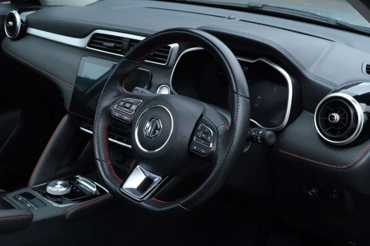 A 2022 MG MG ZS 72.6kWh Trophy Long Range SUV 5dr Electric Auto (156 ps) FINANCE+WARRANTY+S A 2022 MG MG ZS 72.6kWh Trophy Long Range SUV 5dr Electric Auto (156 ps) FINANCE+WARRANTY+S