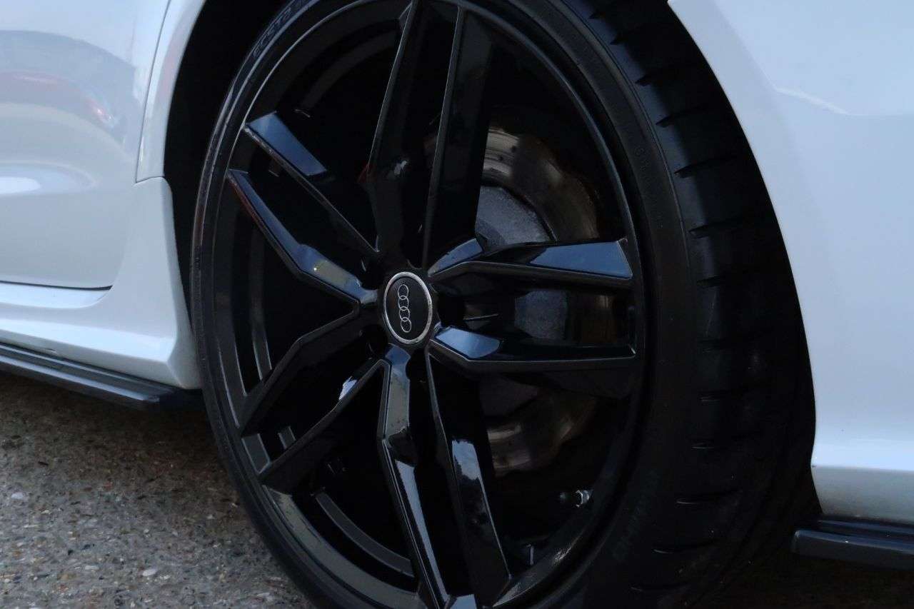 2016 AUDI RS6 AVANT 2016 AUDI RS6 AVANT