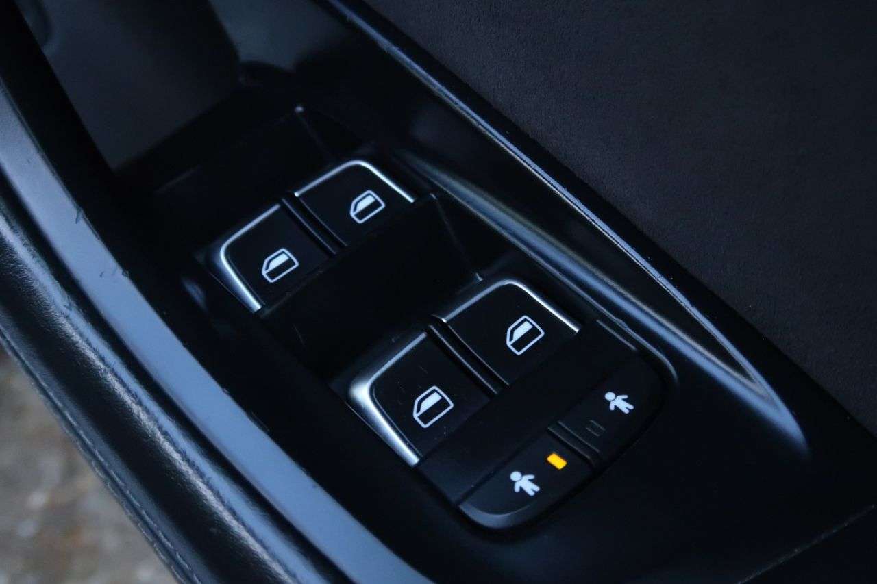 2016 AUDI RS6 AVANT 2016 AUDI RS6 AVANT