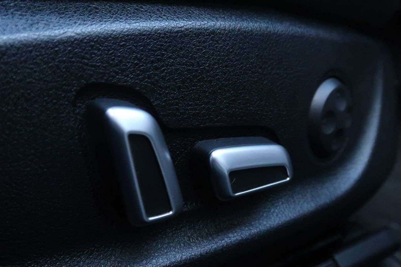 2016 AUDI RS6 AVANT 2016 AUDI RS6 AVANT