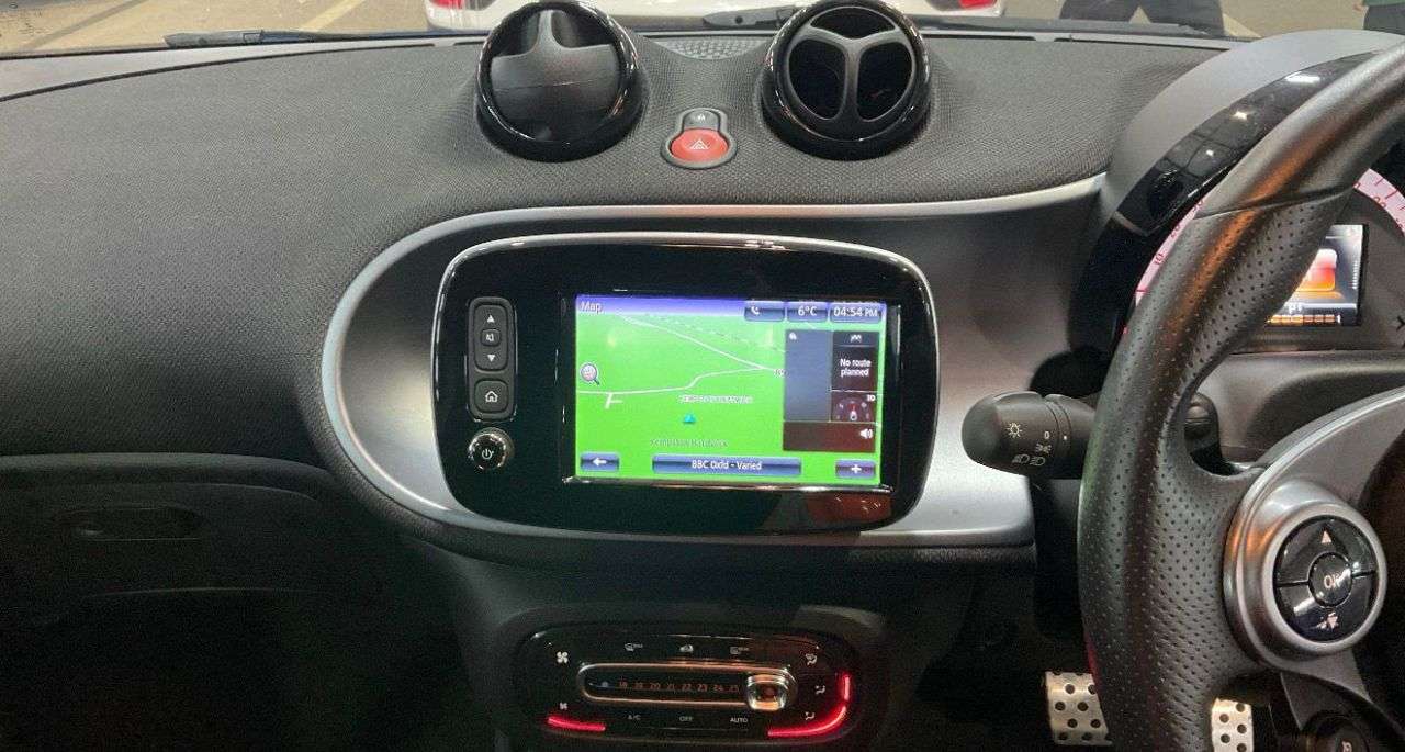 2019 SMART FORTWO 2019 SMART FORTWO