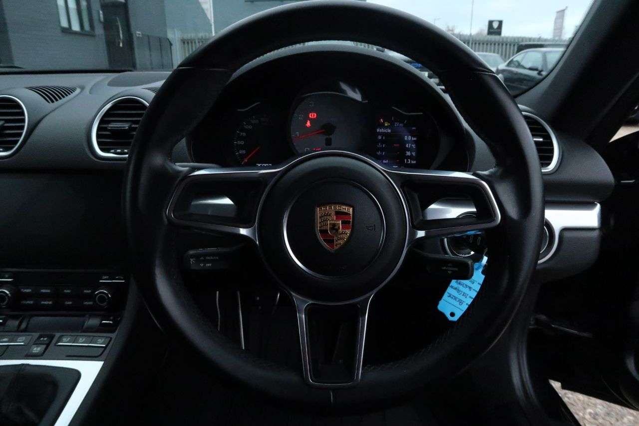 2017 PORSCHE 718 CAYMAN 2017 PORSCHE 718 CAYMAN