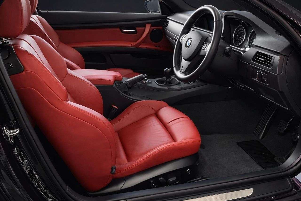 A 2007 BMW M3 4.0 iV8 Coupe 2dr Petrol Manual Euro 4 (420 ps) FINANCE+WARRANTY+SERVICE A 2007 BMW M3 4.0 iV8 Coupe 2dr Petrol Manual Euro 4 (420 ps) FINANCE+WARRANTY+SERVICE