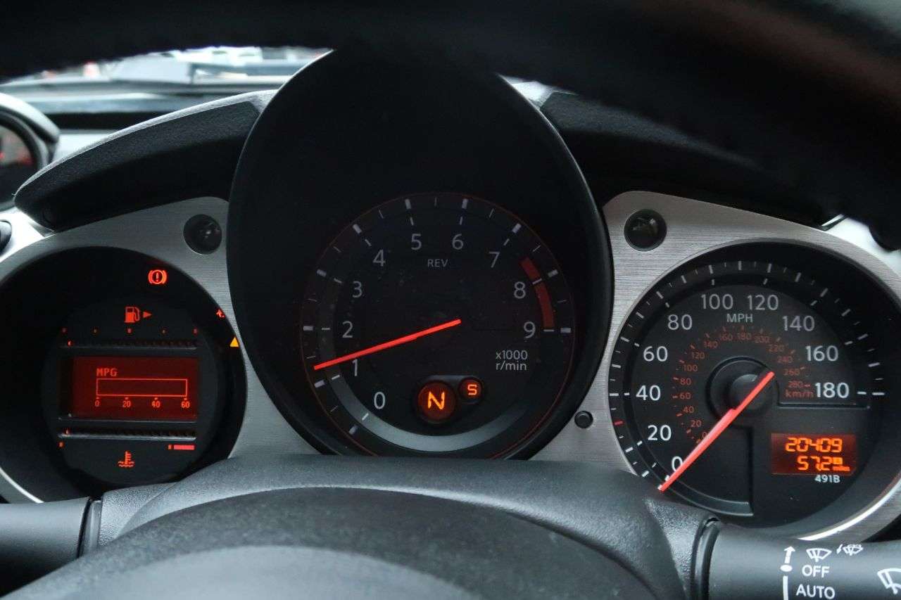 2016 NISSAN 370 Z 2016 NISSAN 370 Z