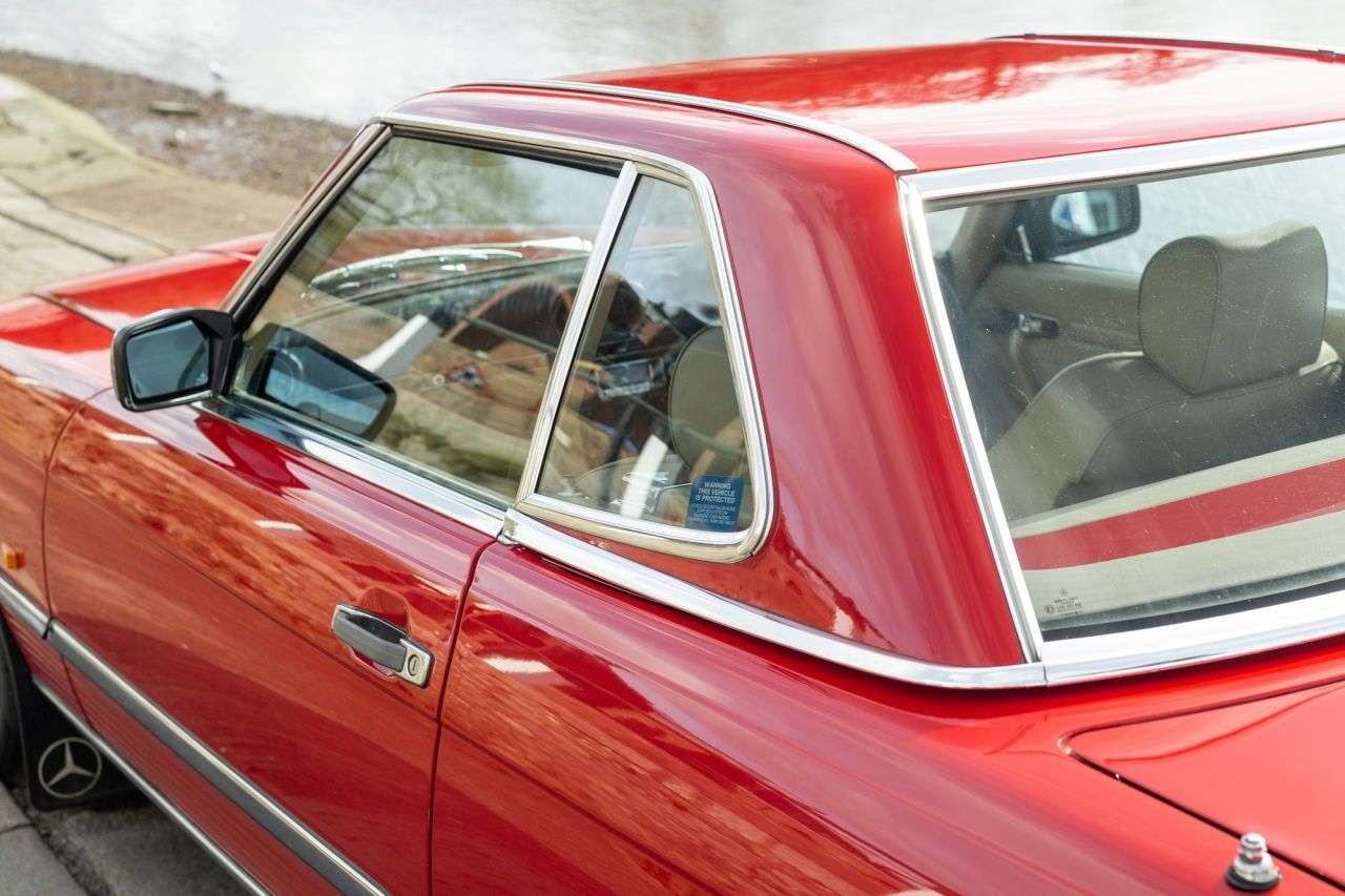 1988 MERCEDES-BENZ SL 1988 MERCEDES-BENZ SL