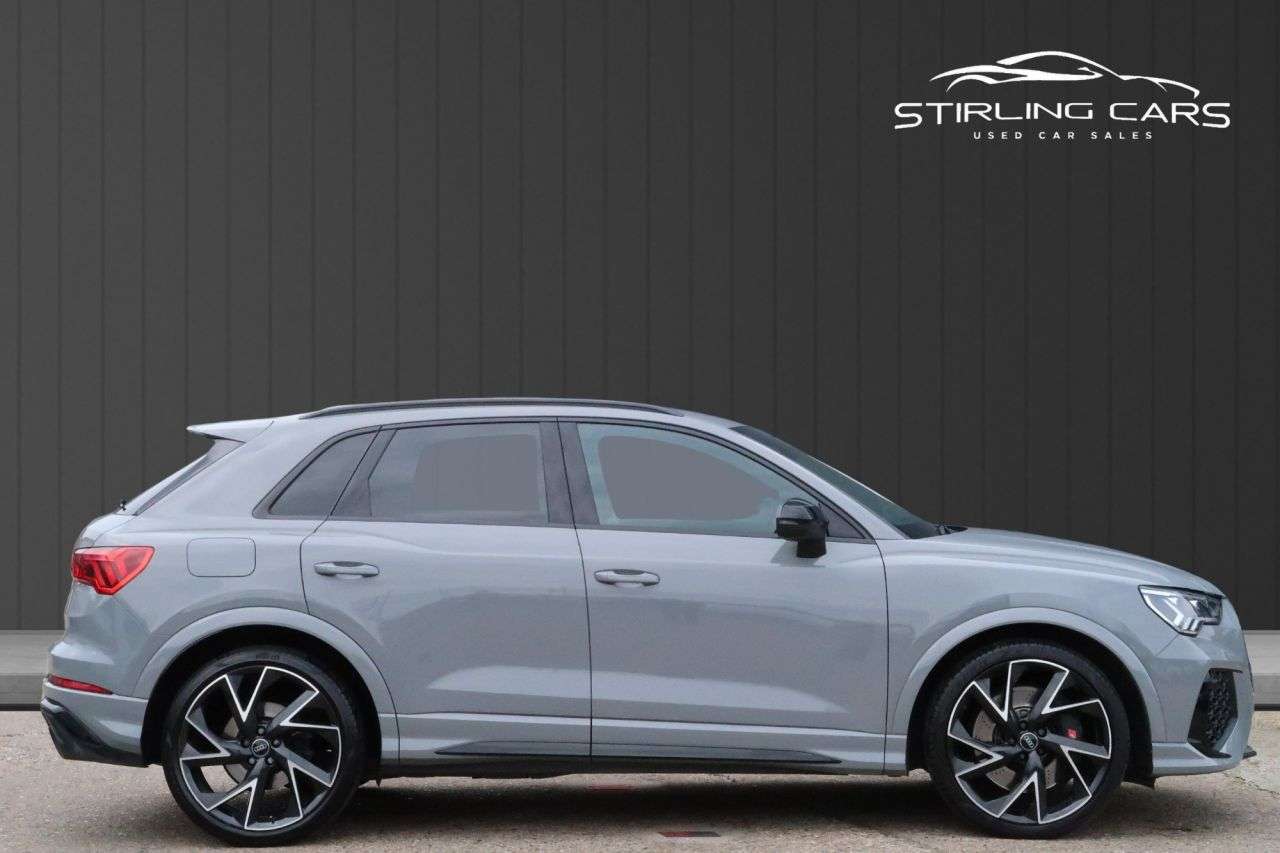 2020 AUDI RS Q3 2020 AUDI RS Q3