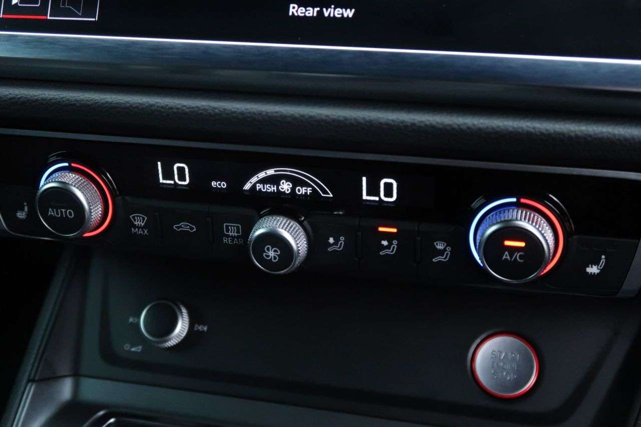 2020 AUDI RS Q3 2020 AUDI RS Q3