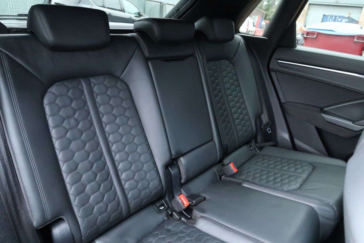 2020 AUDI RS Q3 2020 AUDI RS Q3