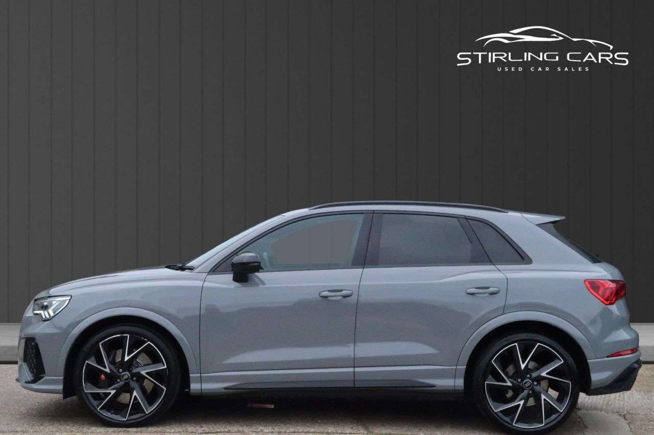 2020 AUDI RS Q3 2020 AUDI RS Q3