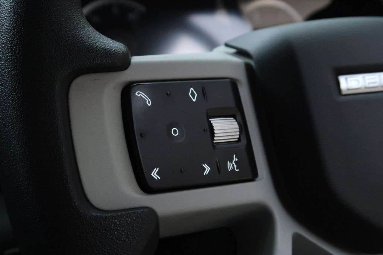 2021 LAND ROVER DEFENDER 2021 LAND ROVER DEFENDER