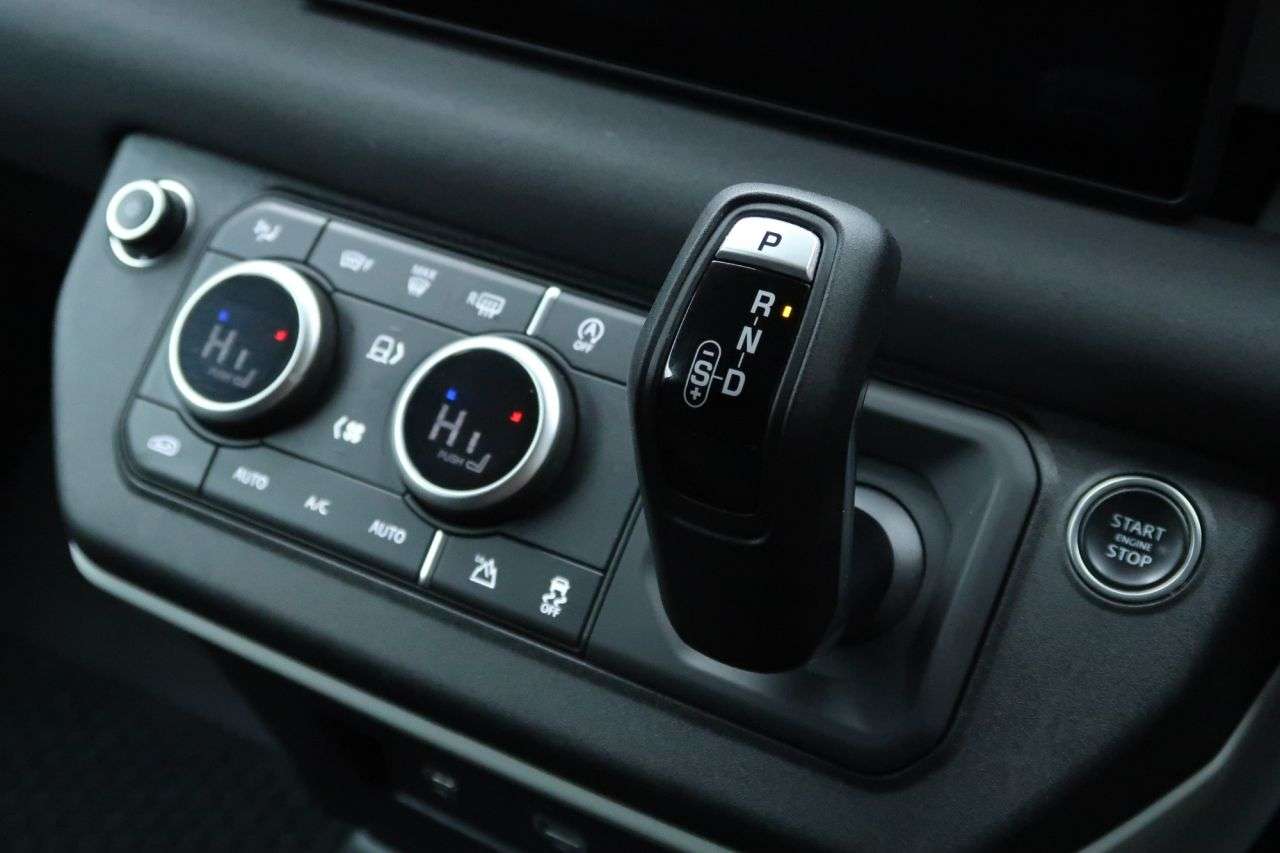 2021 LAND ROVER DEFENDER 2021 LAND ROVER DEFENDER