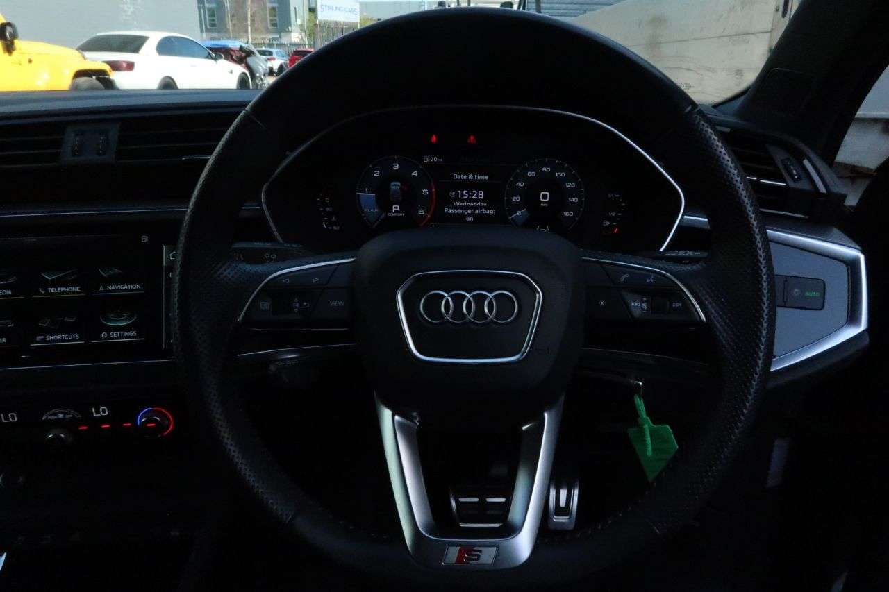 2019 AUDI Q3 2019 AUDI Q3