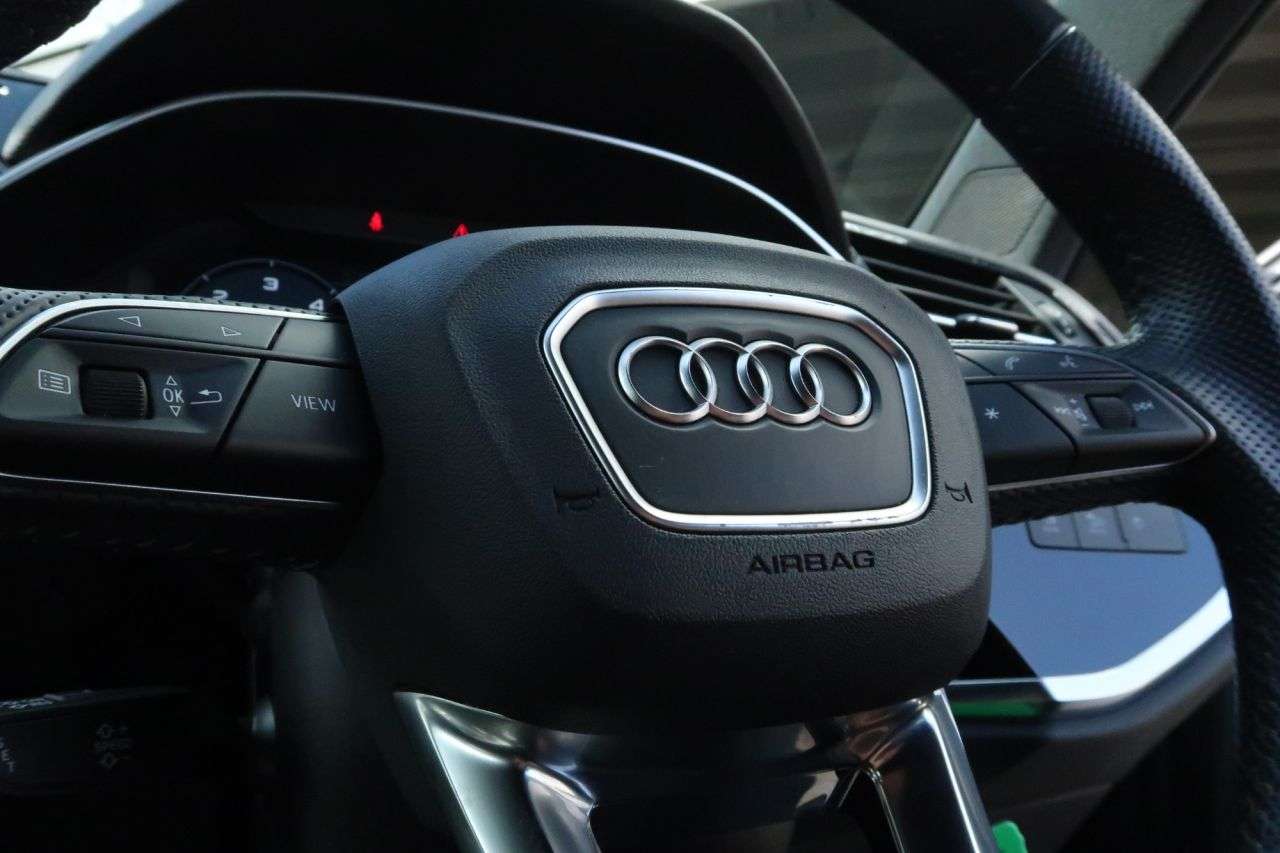 2019 AUDI Q3 2019 AUDI Q3