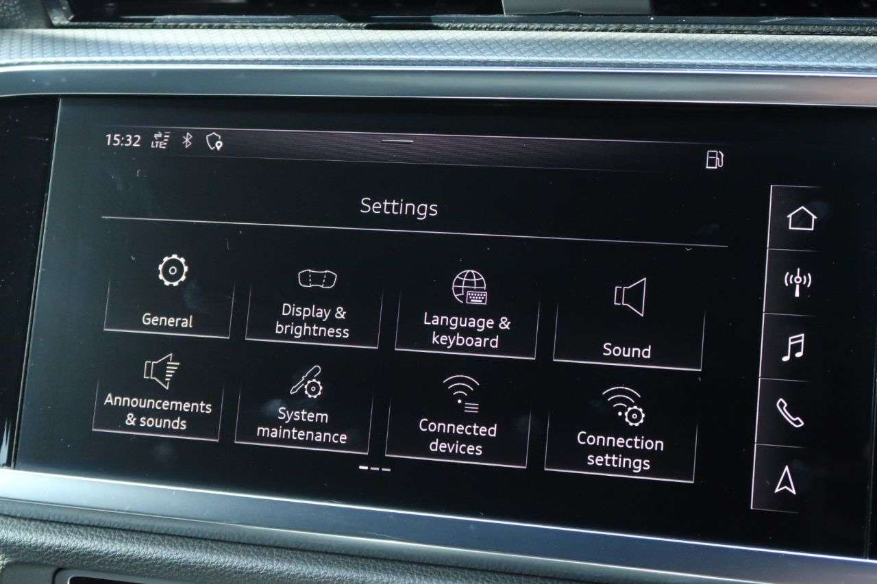 2019 AUDI Q3 2019 AUDI Q3