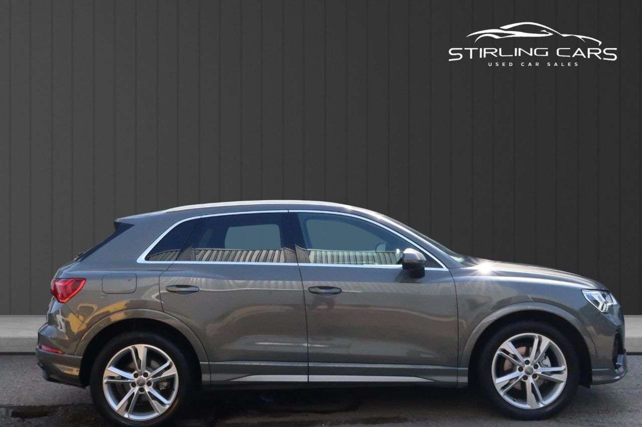 2019 AUDI Q3 2019 AUDI Q3