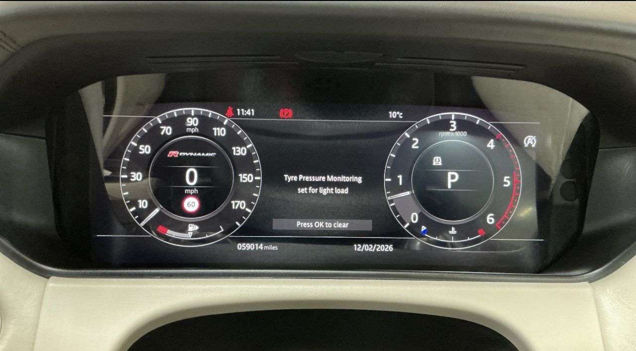 2017 LAND ROVER RANGE ROVER VELAR 2017 LAND ROVER RANGE ROVER VELAR