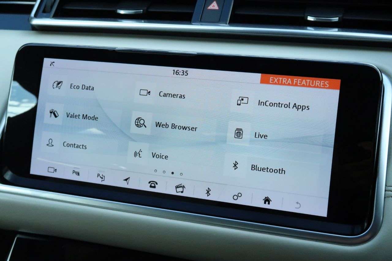 2017 LAND ROVER RANGE ROVER VELAR 2017 LAND ROVER RANGE ROVER VELAR