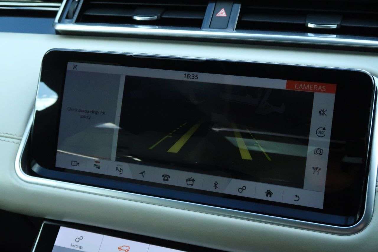 2017 LAND ROVER RANGE ROVER VELAR 2017 LAND ROVER RANGE ROVER VELAR