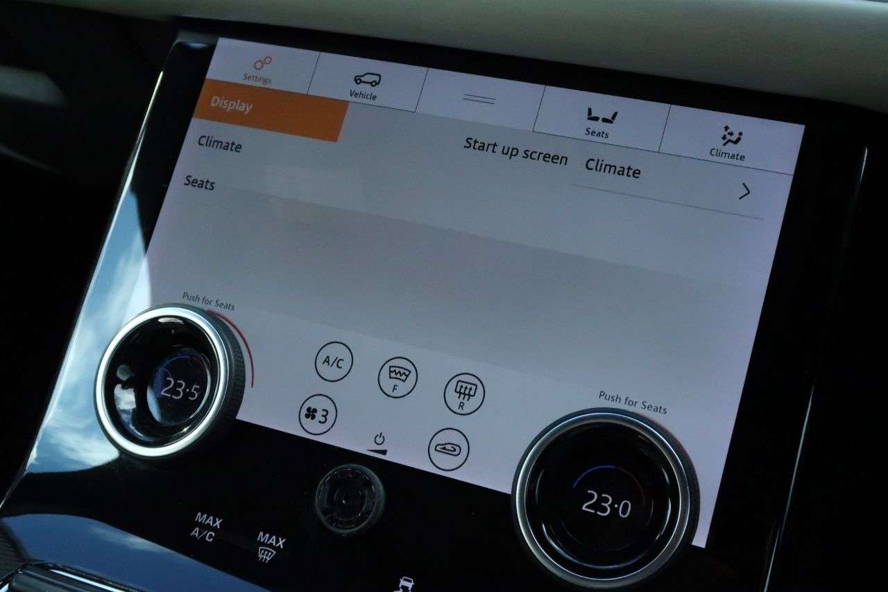 2017 LAND ROVER RANGE ROVER VELAR 2017 LAND ROVER RANGE ROVER VELAR