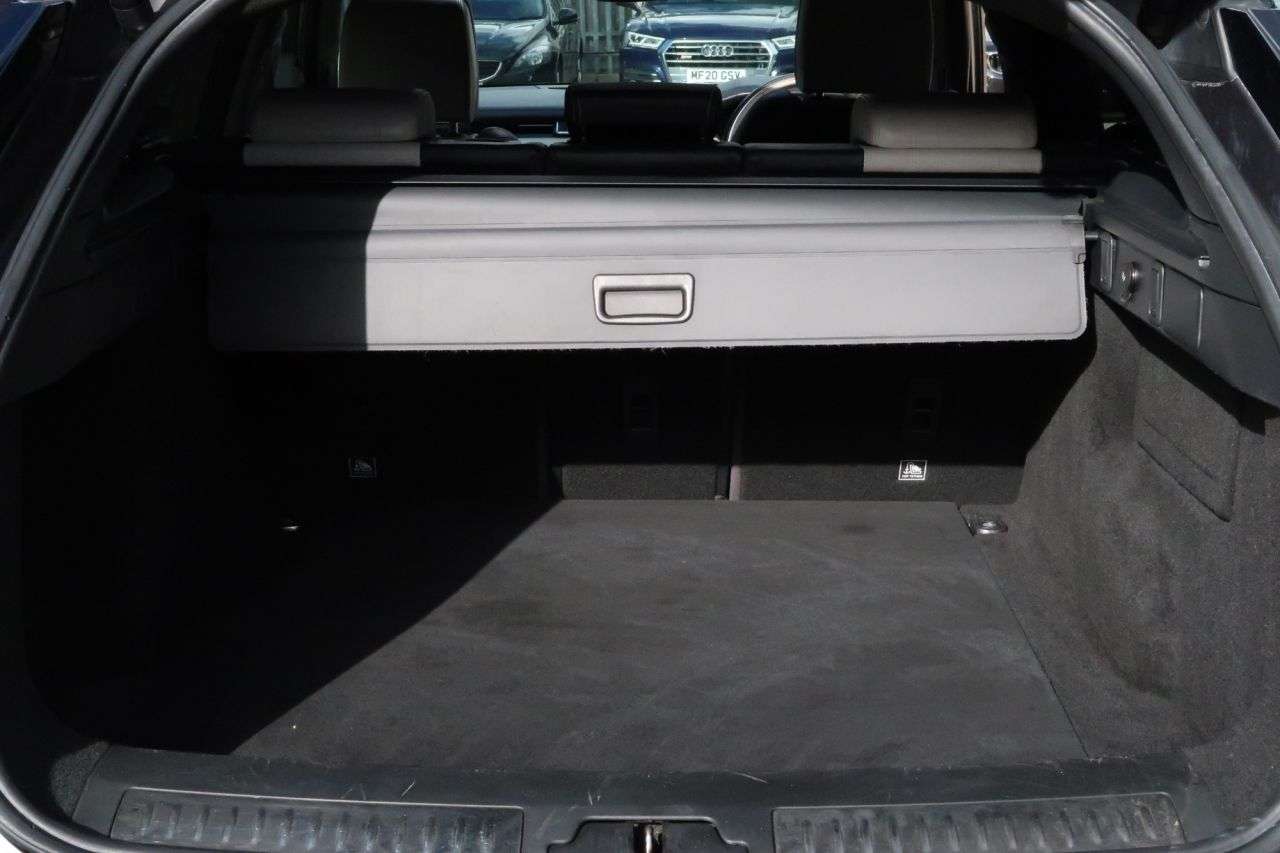 2017 LAND ROVER RANGE ROVER VELAR 2017 LAND ROVER RANGE ROVER VELAR