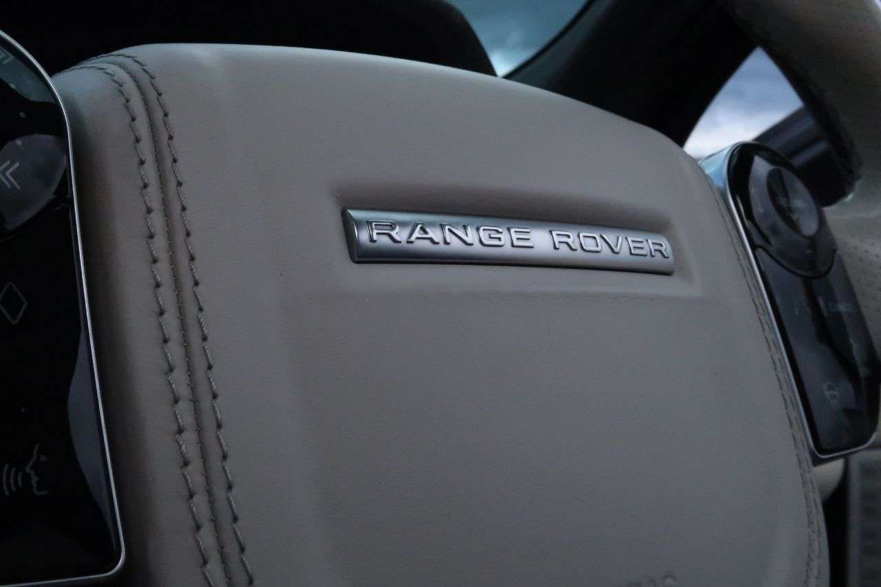 2017 LAND ROVER RANGE ROVER VELAR 2017 LAND ROVER RANGE ROVER VELAR