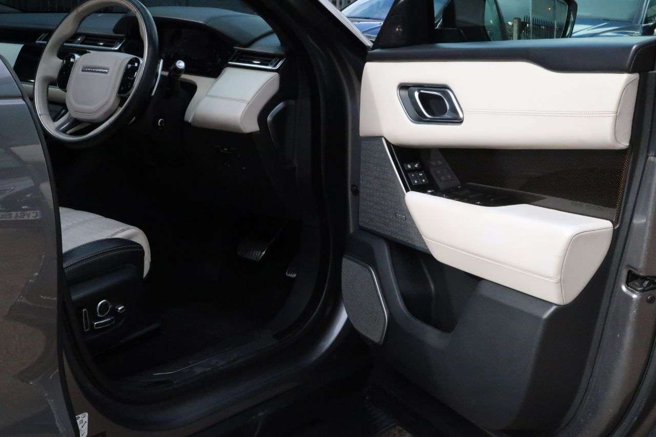 2017 LAND ROVER RANGE ROVER VELAR 2017 LAND ROVER RANGE ROVER VELAR