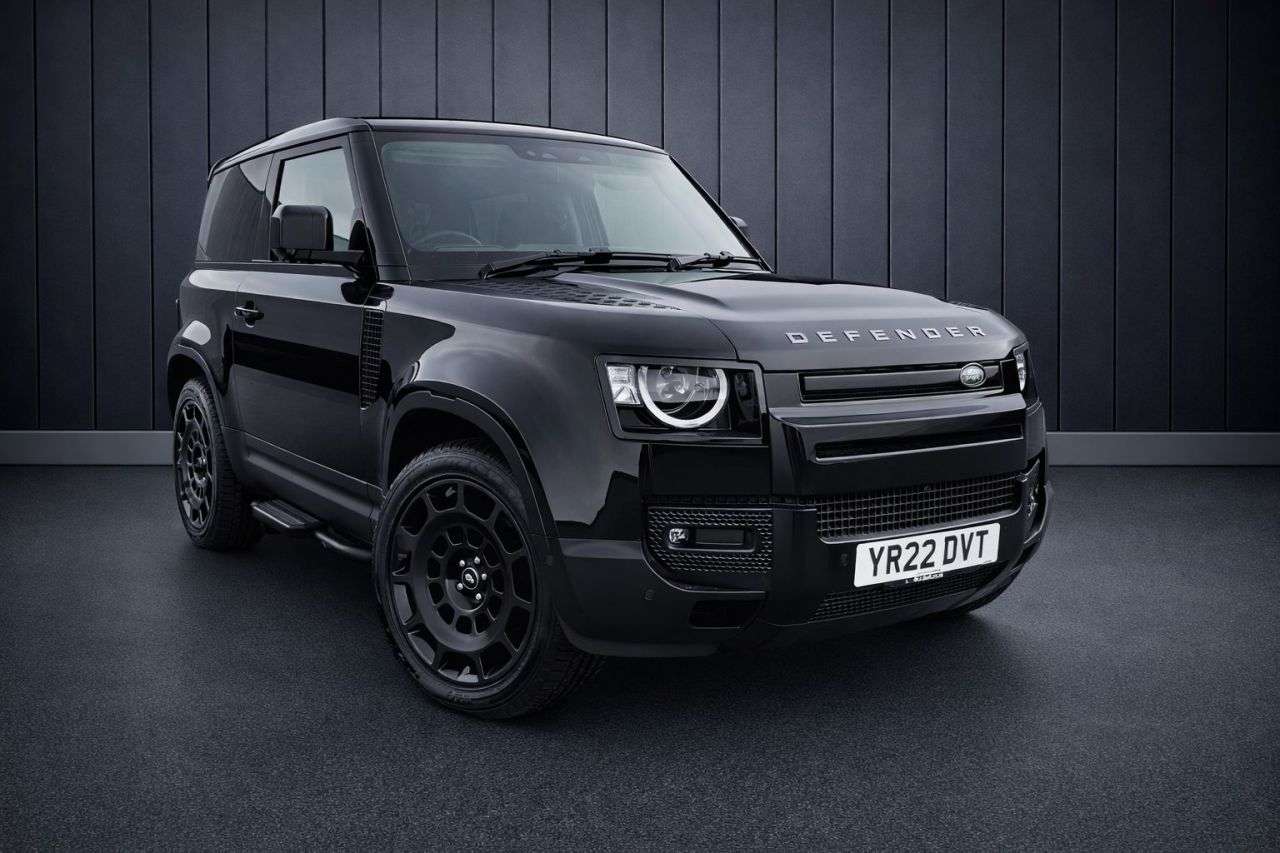 A 2022 LAND ROVER DEFENDER 3.0 D250 MHEV HSE SUV 3dr Diesel Auto 4WD Euro 6 (s/s) (250 ps) FINANCE+WAR A 2022 LAND ROVER DEFENDER 3.0 D250 MHEV HSE SUV 3dr Diesel Auto 4WD Euro 6 (s/s) (250 ps) FINANCE+WAR
