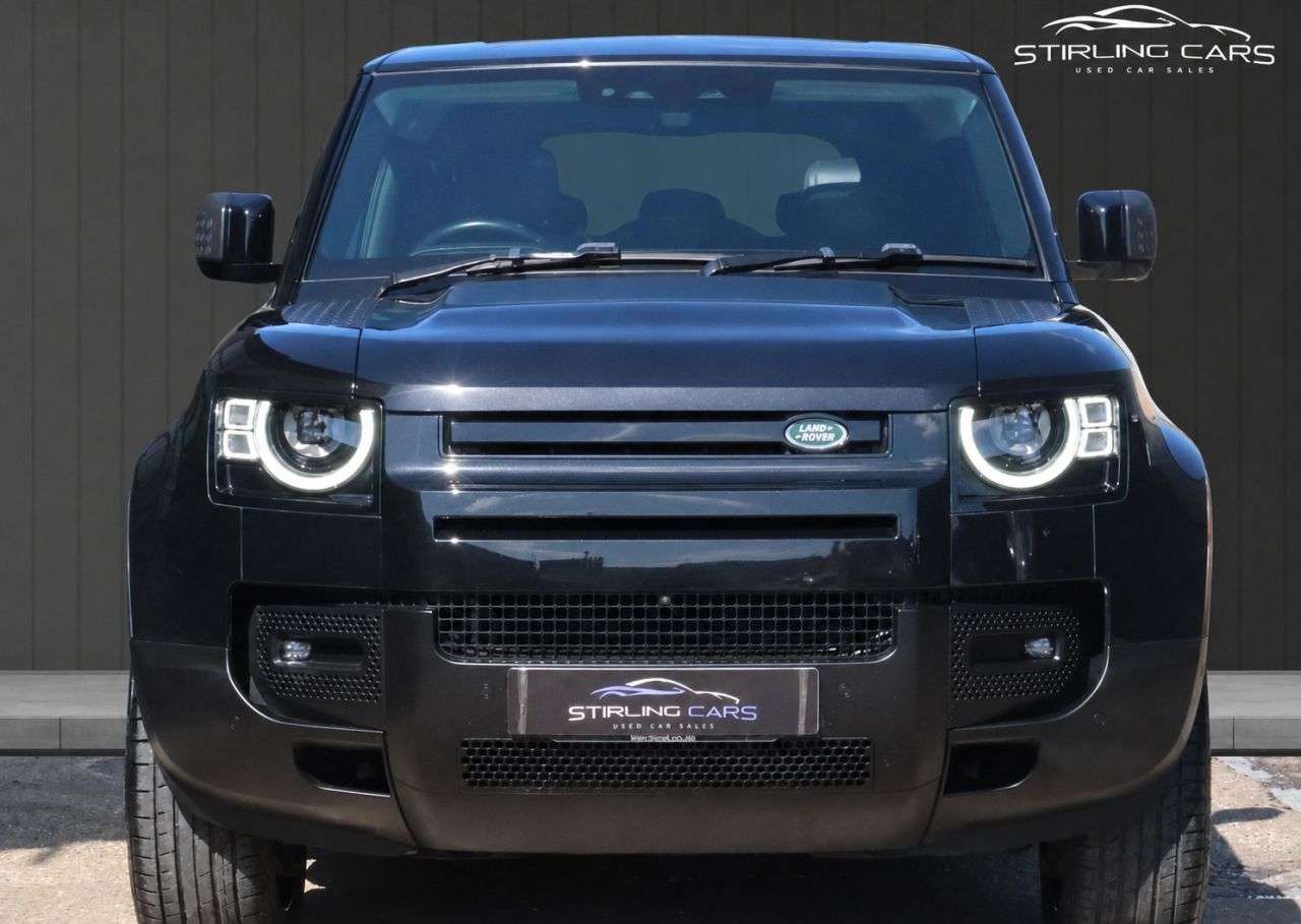 A 2022 LAND ROVER DEFENDER 3.0 D250 MHEV HSE SUV 3dr Diesel Auto 4WD Euro 6 (s/s) (250 ps) FINANCE+WAR A 2022 LAND ROVER DEFENDER 3.0 D250 MHEV HSE SUV 3dr Diesel Auto 4WD Euro 6 (s/s) (250 ps) FINANCE+WAR