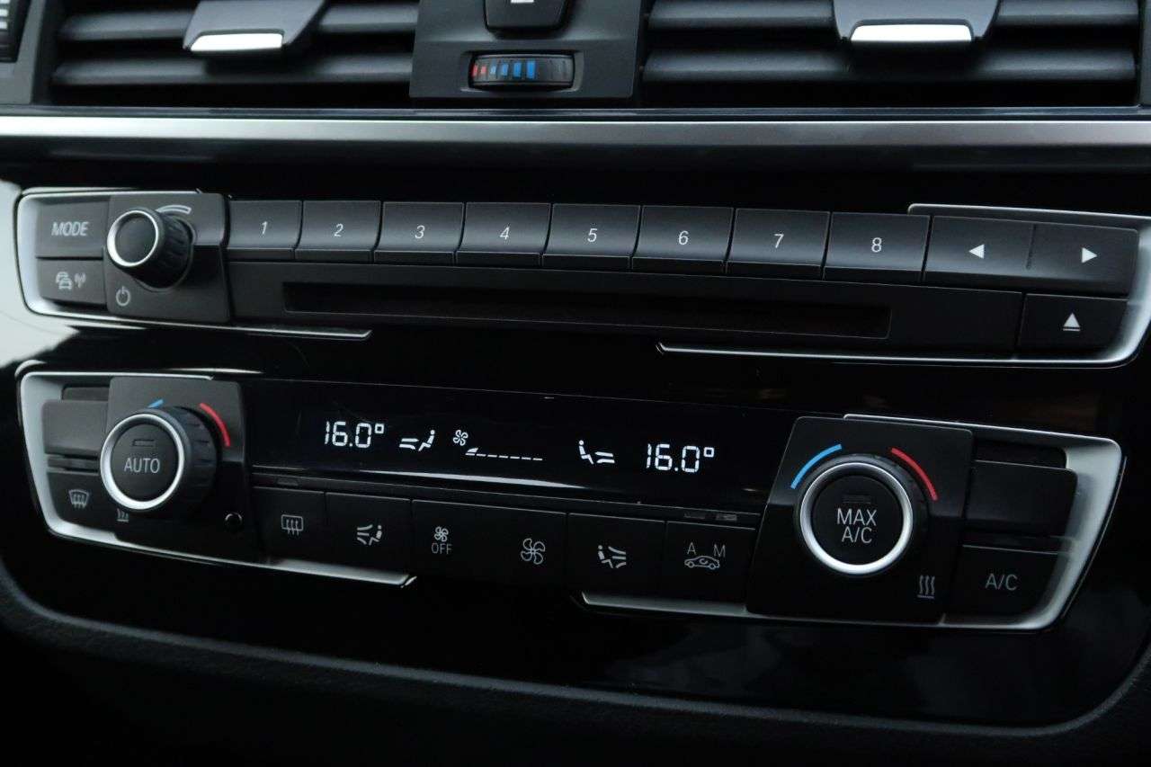 2019 BMW 1 SERIES 2019 BMW 1 SERIES